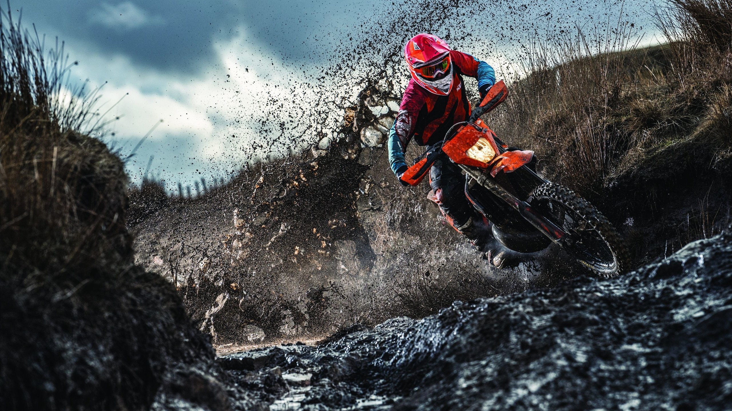 Leyu Sport下载-_金属未来：硬核科技打造爆炸式运动装备_，金属爆破