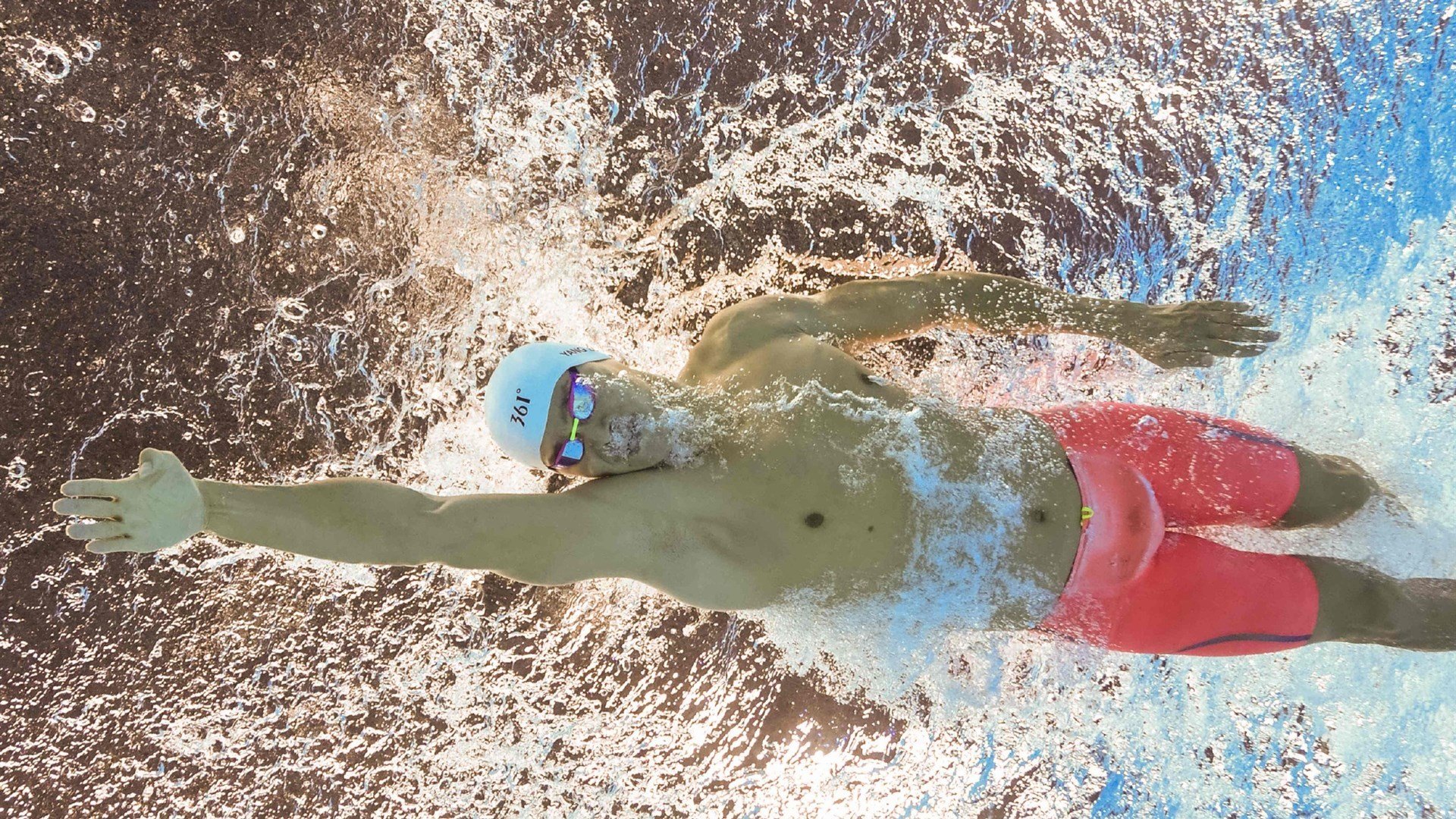 “青春闪耀”青少年篮球明星集训营在天津全面展开，为未来领袖奠基