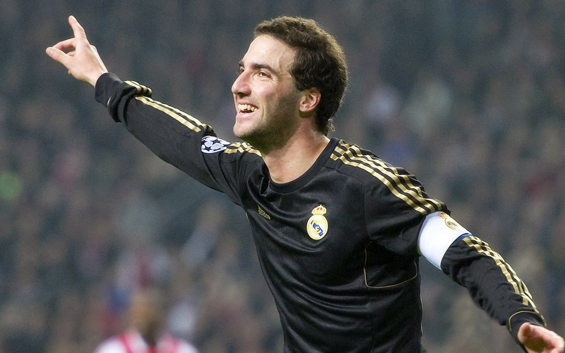 一战成名！年轻球员成为欧冠焦点，年轻人欧冠战绩