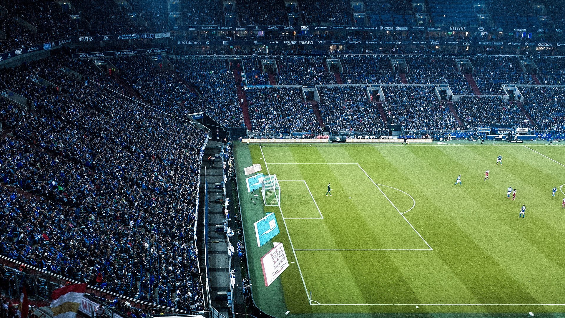 多平台同步直播：实现零距离感受比赛魅力，同步直播今年